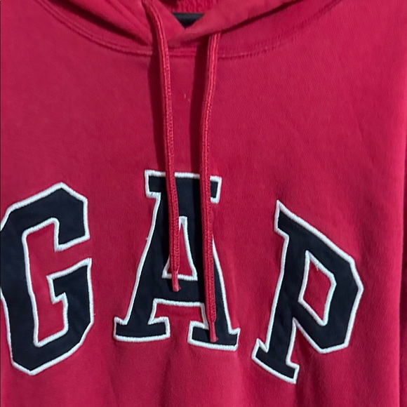 GAP Red Men's Hoodie - Picture 6 of 6